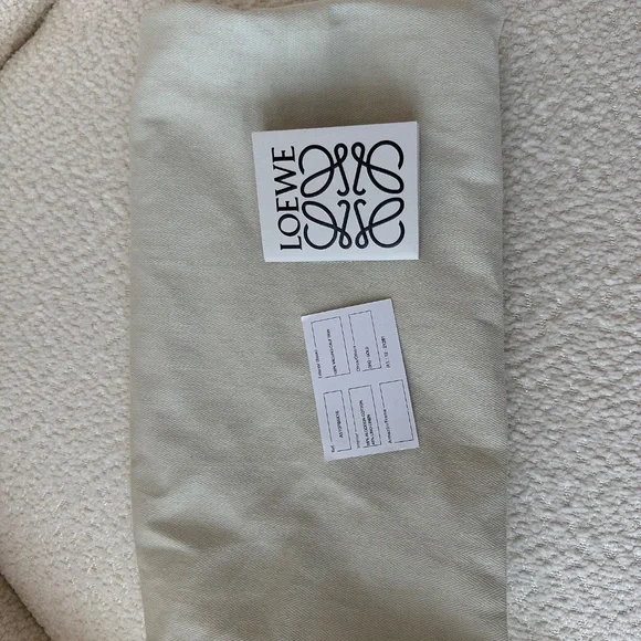 Loewe Mini Puzzle Bag Taupe Leather NWT Retail $2,850 - Picture 13 of 14